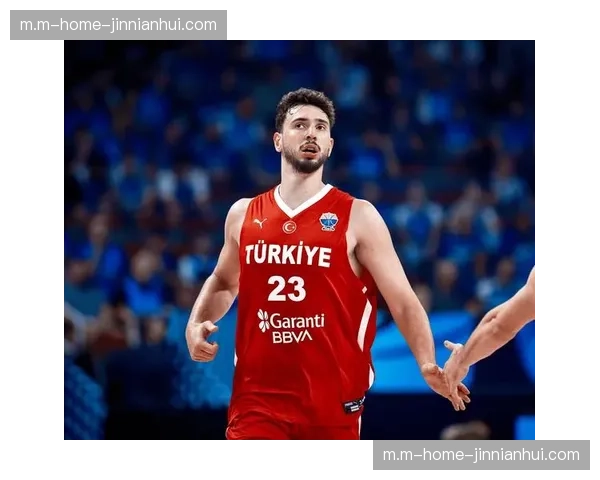 火箭黑马姿态获4%夺冠概率 申京格林组合成长速度超预期